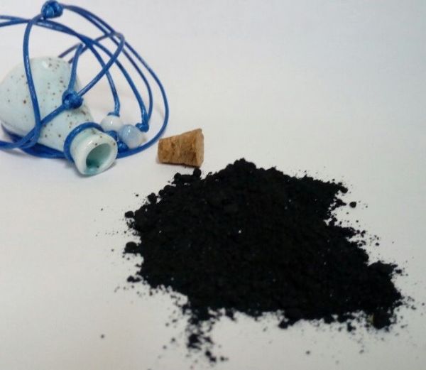 Antimony for eyes Moroccan GRAY SHIMMERING in ceramic vessel Feiruzi Antimony for eyes Moroccan GRAY SHIMMERING in ceramic vessel Feiruzi